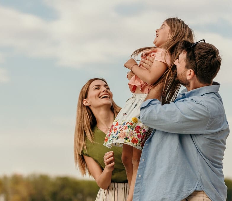 megtakaritasos eletbiztositas csalad gyerek moneyhu kicsi