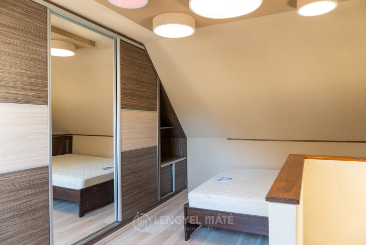 4400 deakferenc ut 12